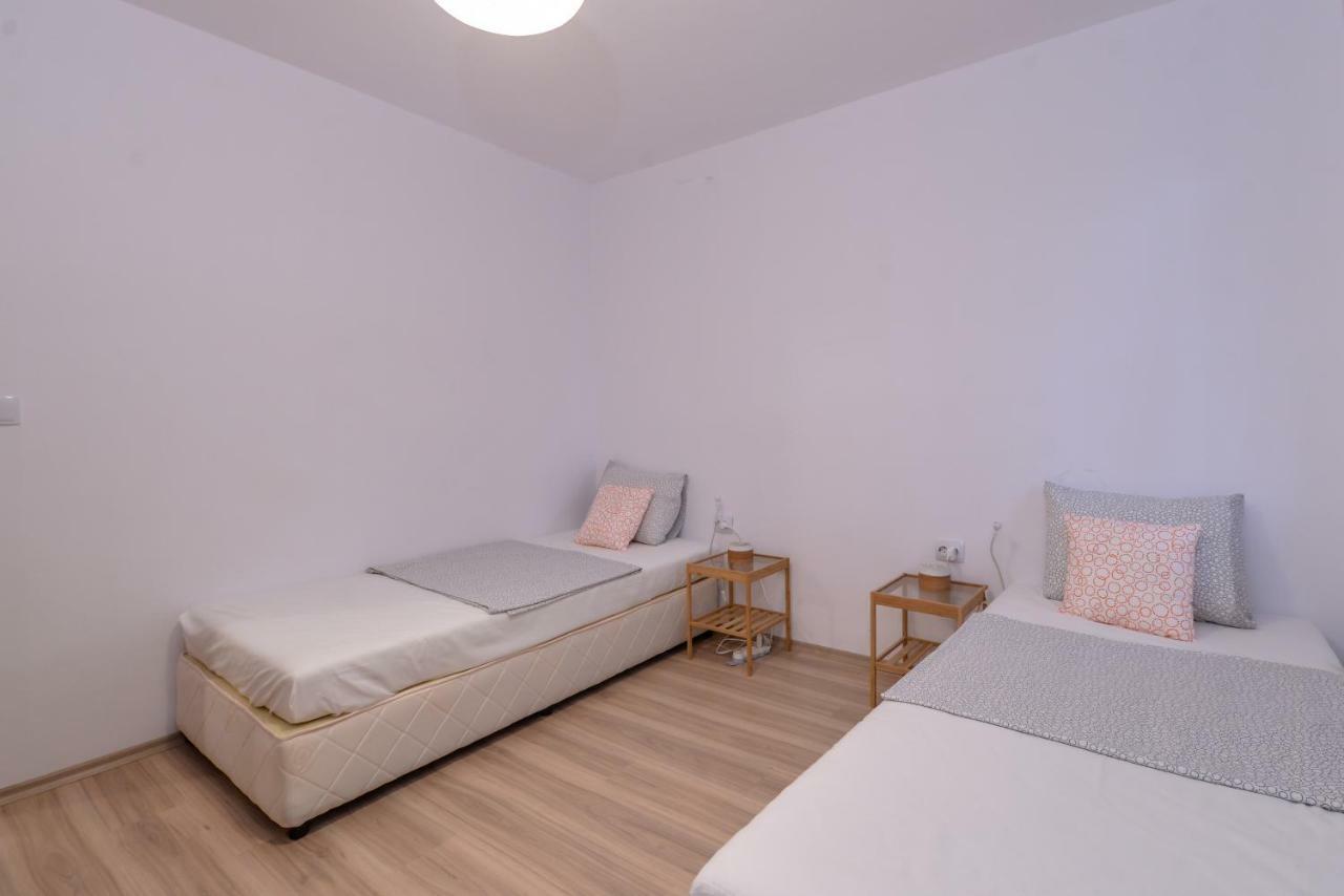 Atacama - Spacious Apartment In Lozenets Area By Flat Mаnager By Flat Mаnager София Екстериор снимка